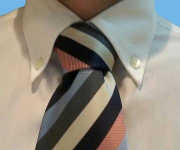 Cómo hacer nudo de corbata windsor
