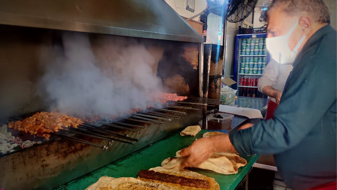 Comida turca Adana Kebab | Comida callejera Turquía