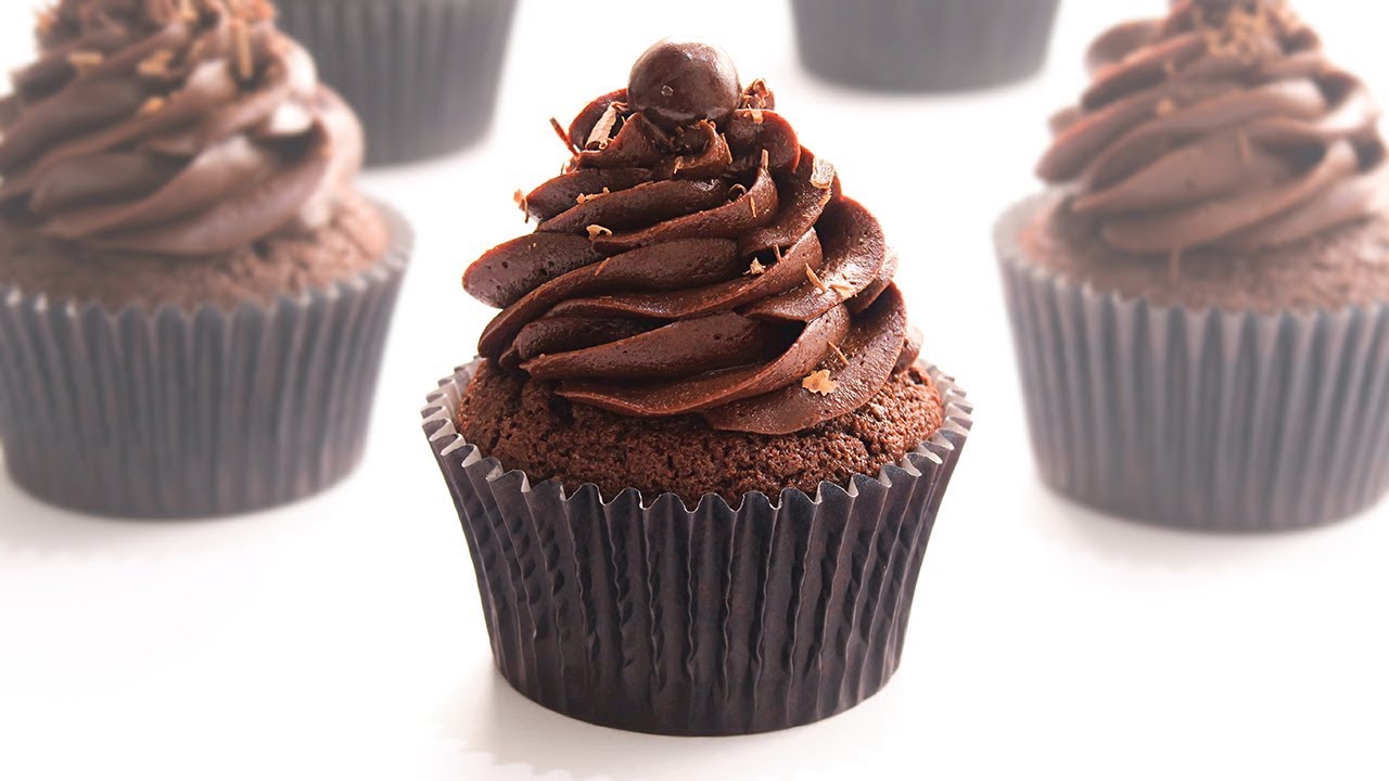 Cupcakes de Chocolate | Faciles Esponjosos y Riquísimos