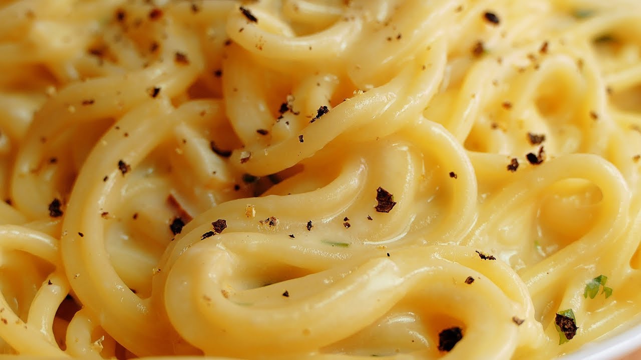 Espaguetis en salsa de queso ¡Con MENOS calorías!
