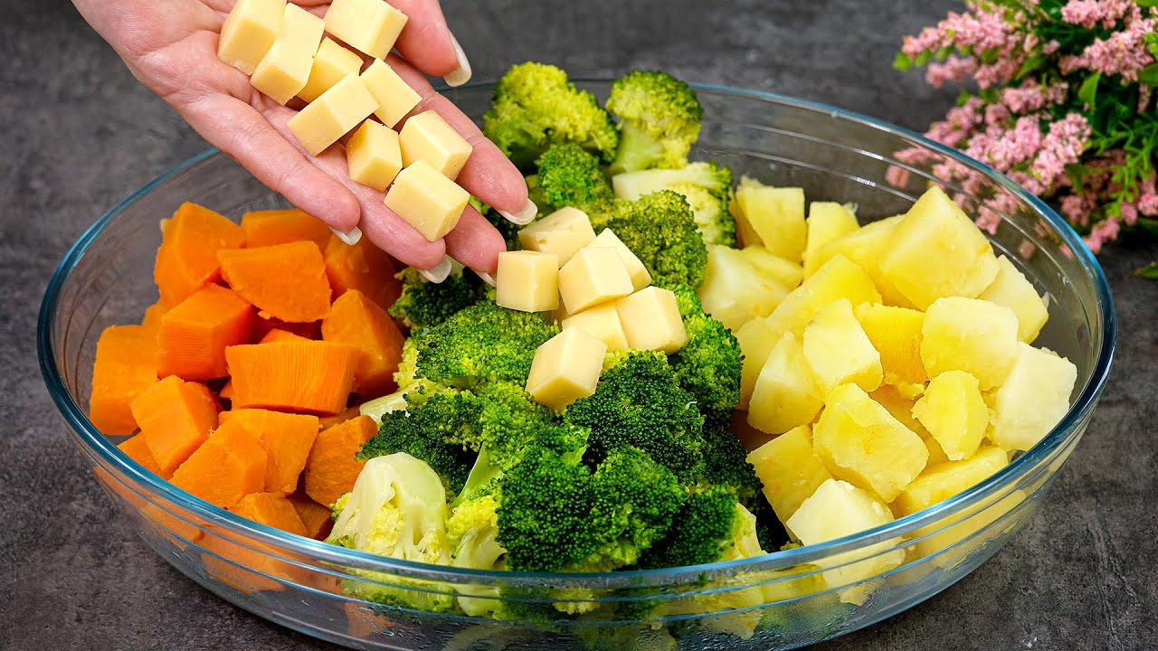 La receta más sabrosa y fácil de brócoli con patatas. Cena rapida y saludable