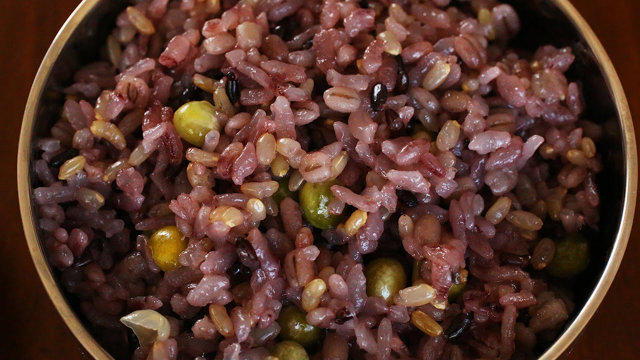 Multigrain rice (Japgokbap: 잡곡밥)