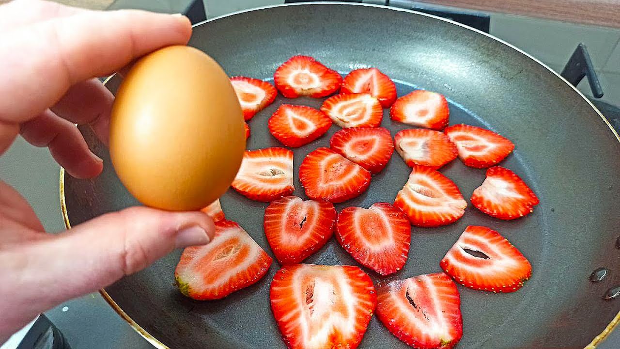 ¡Una buena receta es un bizcocho con 1 huevo en una sartén! ¡Sin horno! ¡Postre delicioso!