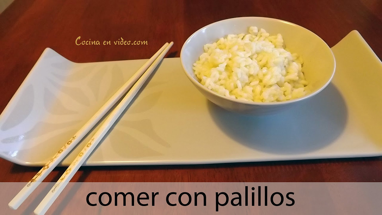 Comer con palillos. Aprende a manejarlos. Eating with chopsticks | #TonioCocina 98