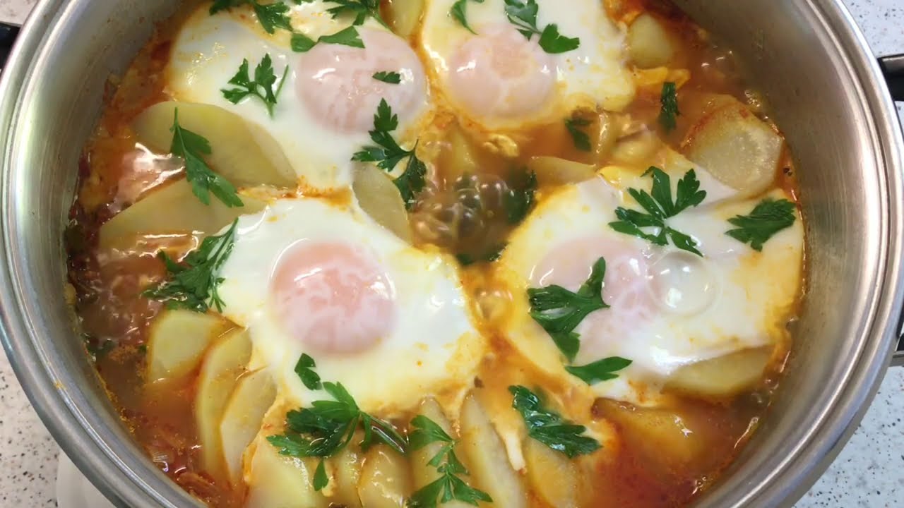 #cocinaarabe de #huevos con PATATAS 🥔 para #tajine # R20