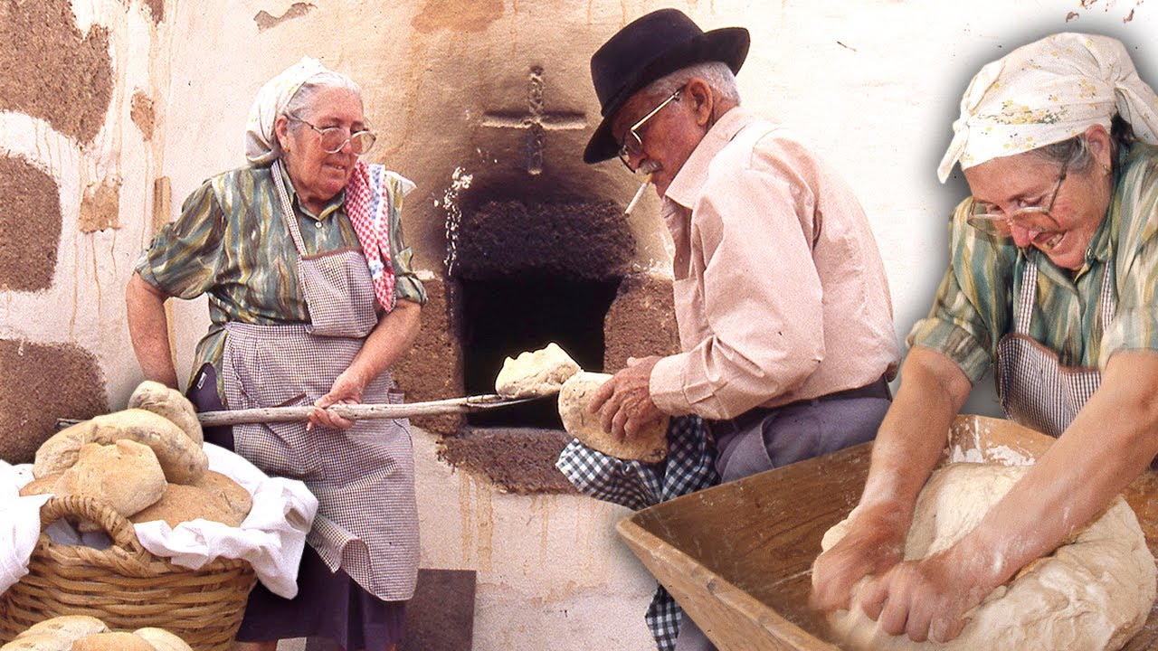 El PAN artesano. Así nos elaboraron en 1998 este alimento en horno de leña tradicional | Documental