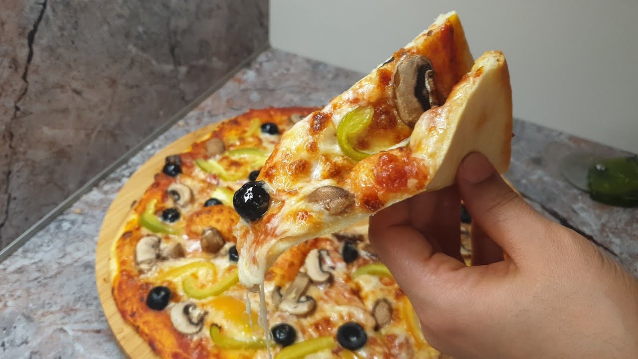 ¡No volverás a comprar pizza después de este video! ¡Pizza casera como en una pizzería! delicioso