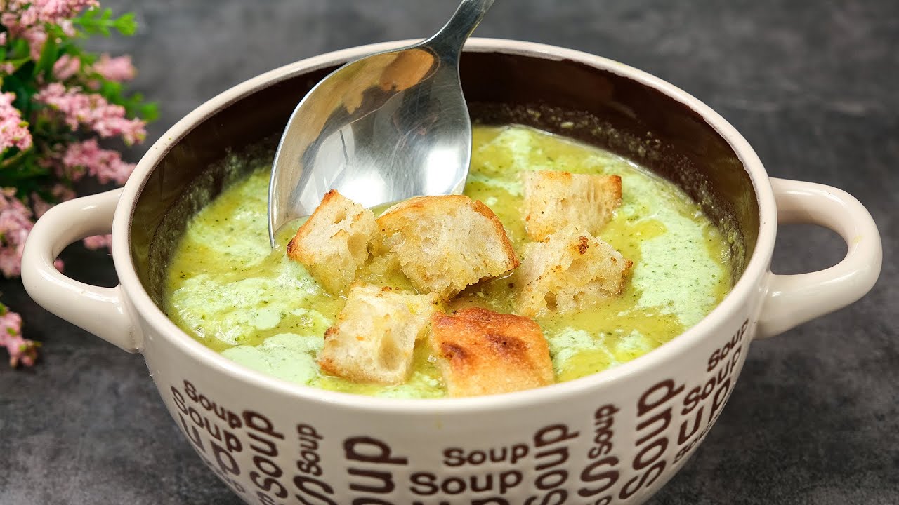 ¡Receta fácil de sopa de brócoli! ¡Nunca me canso de esta receta de brócoli! ¡Rápido y sabroso!