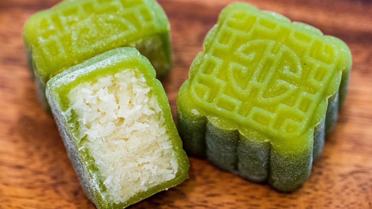 Easiest Mooncake Recipe (Snowy Style With Coconut Filling)
