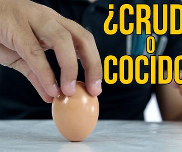 3 trucos para saber si un huevo está cocido o crudo (Experimentos Caseros)