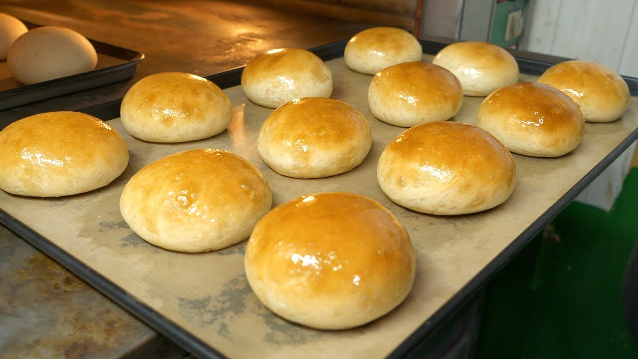 Amazing Cheese Bomb! How to make a handmade burger - Korean food