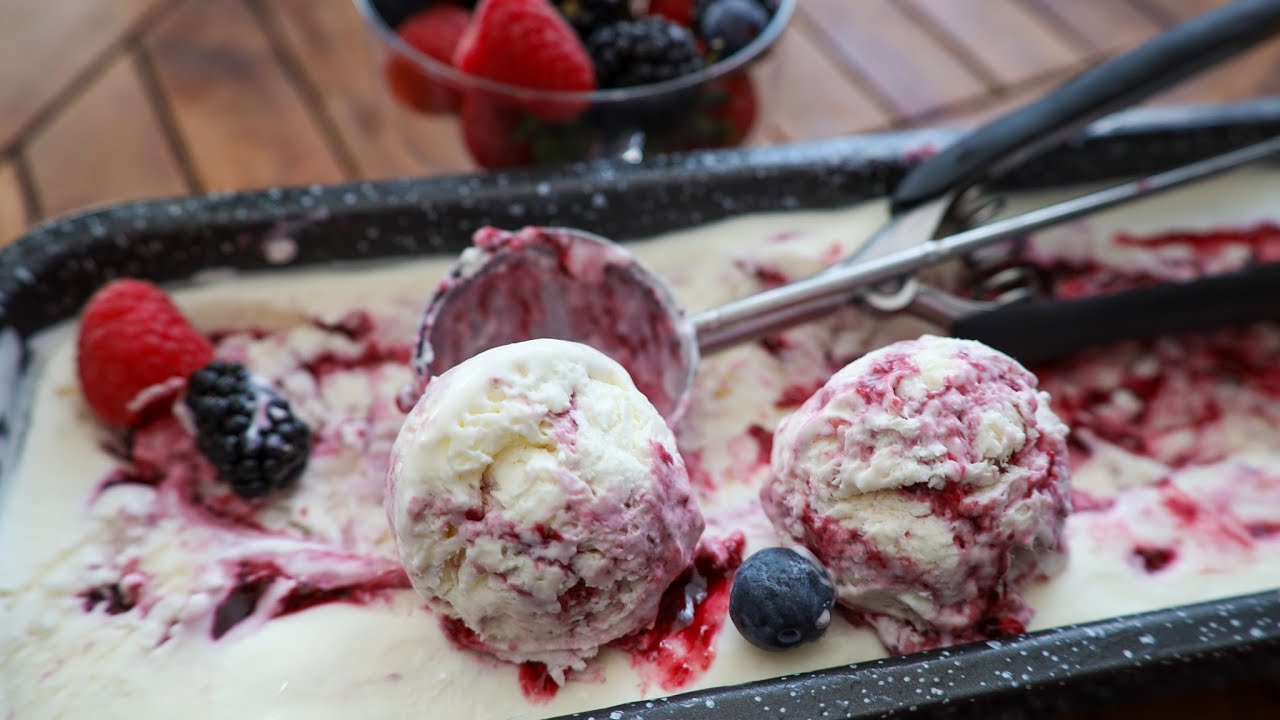 Excelente helado de yogur con moras muy cremoso, afrutado y delicioso