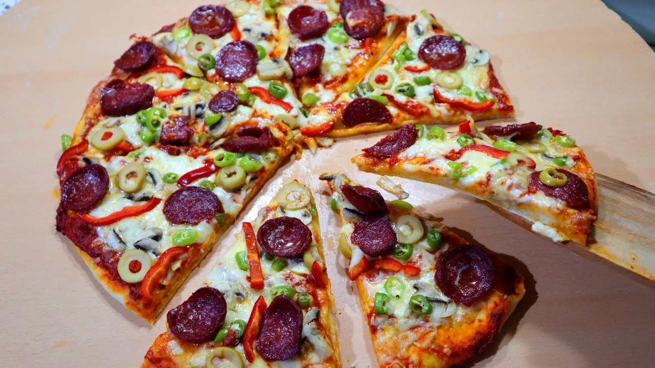 Pizza sin levadura durante 15 minutos. Cuando no tienes idea de qué cocinar, esta pizza te salva.