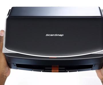 Escáner de documentos en color Fujitsu ScanSnap iX1500