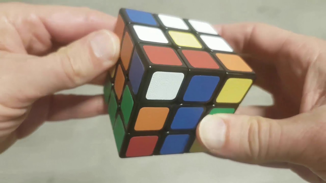 Cómo resolver el cubo de Rubik - Parte 2: Crear una cruz superior