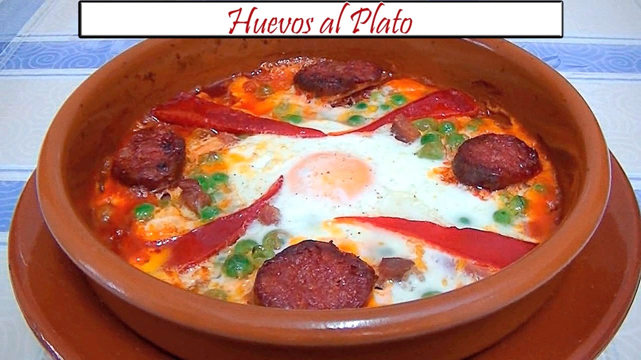 Huevos al Plato o a la Flamenca al Horno | Receta de Cocina en Familia