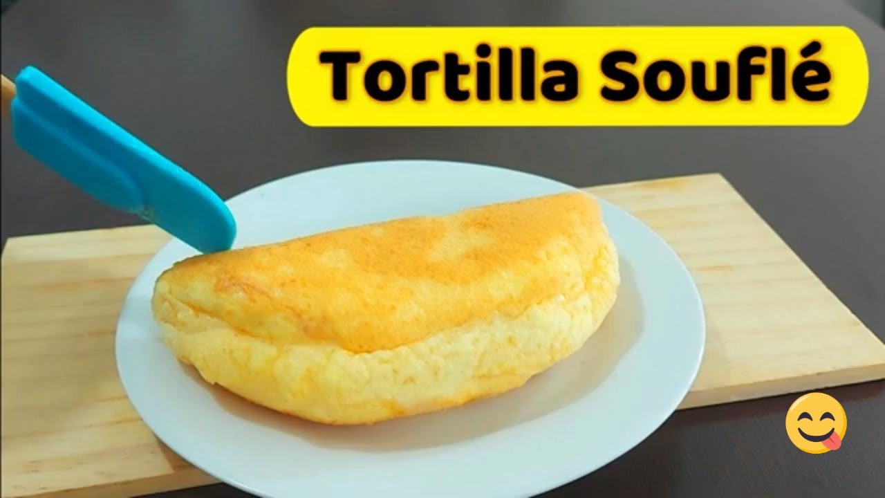 tortilla de huevos super esponjosa con tres ingredientes / omelette de huevos que tiembla