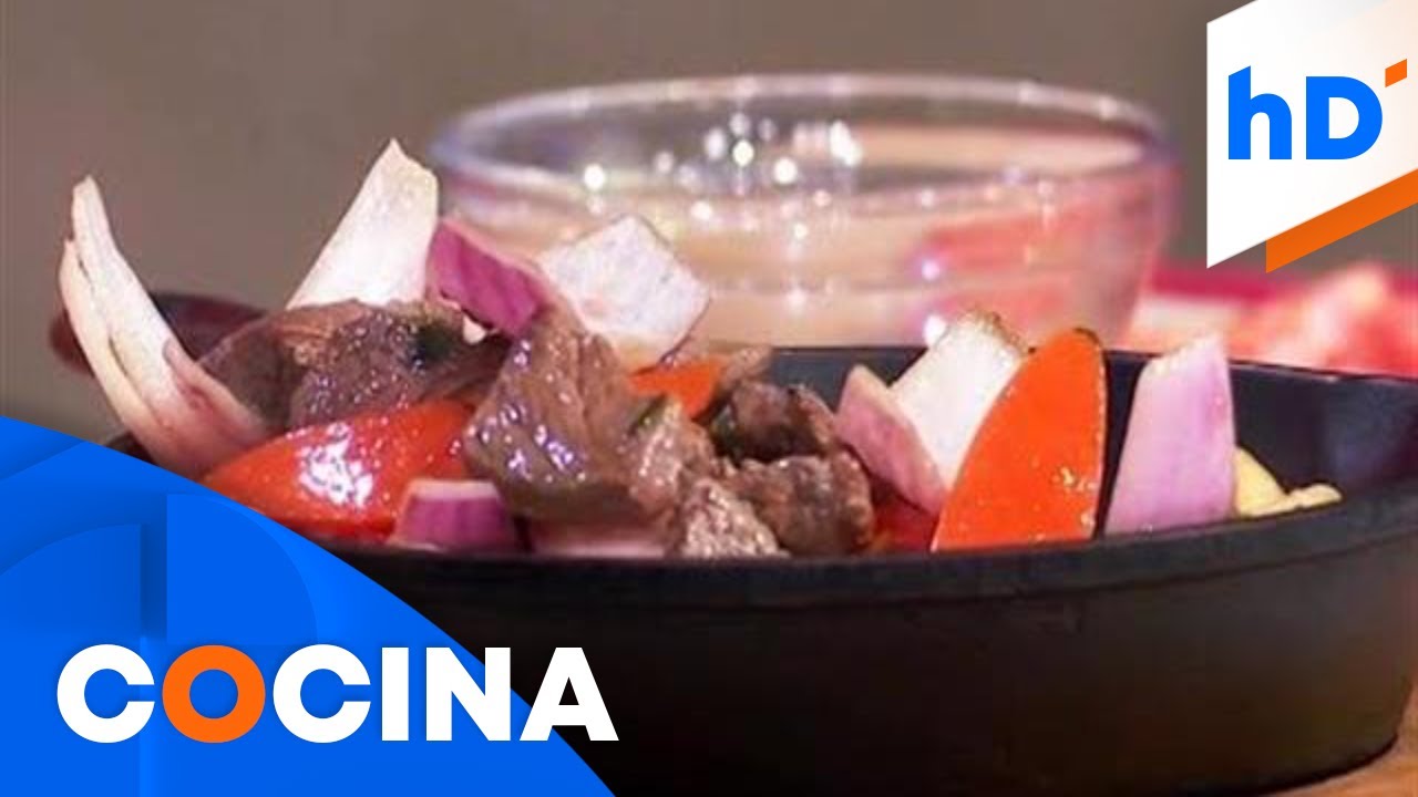 Receta peruana para preparar un lomo saltado | hoyDía | Telemundo