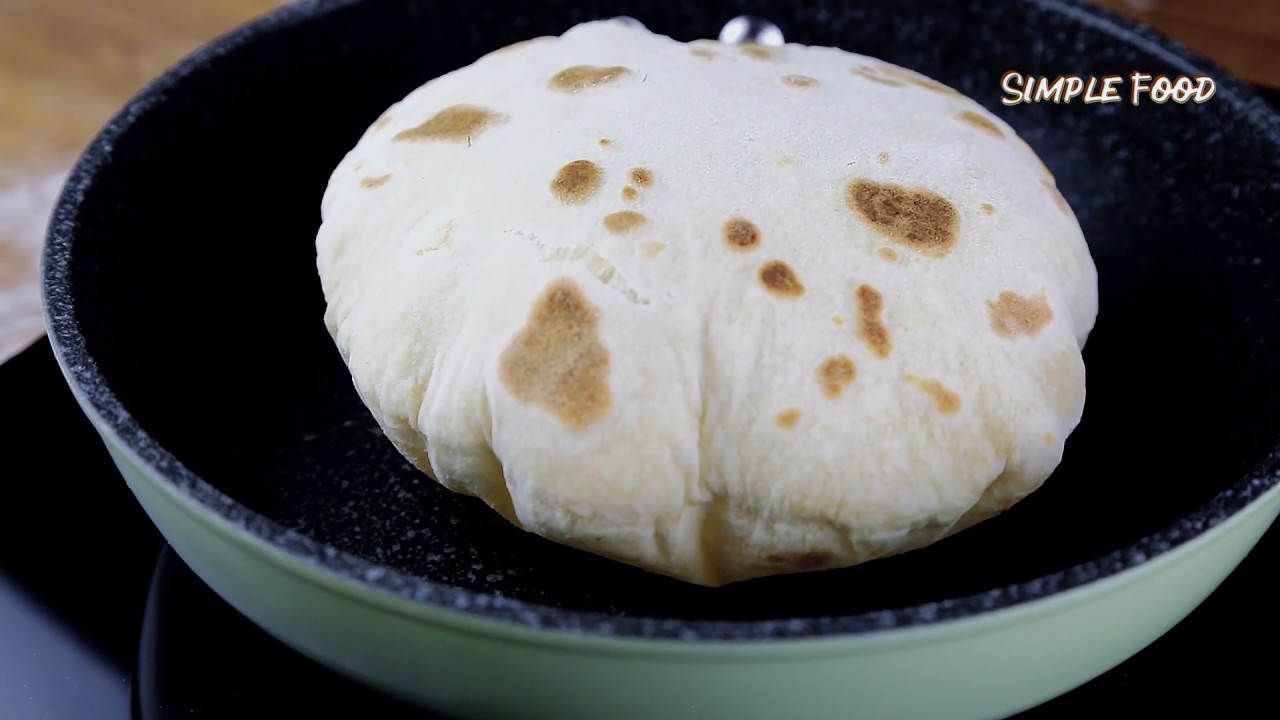 Solo 3 ingredientes - Pan de pita en casa - Receta de pan plano (sin horno ni levadura)