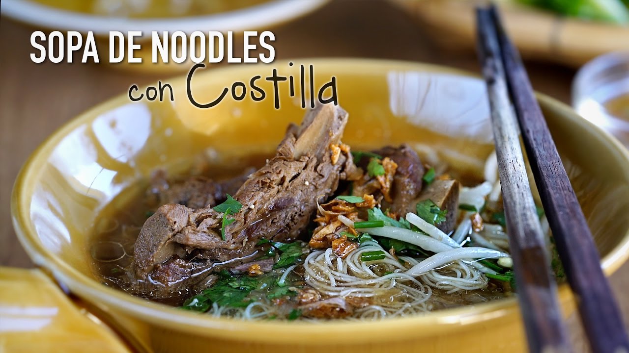 Sopa de noodles con costilla de cerdo - Thai Noodle Soup With Pork Ribs Recipe