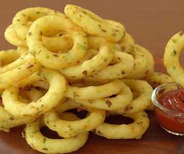 El mejor sabor a ajo, aros de papa con ajo:: Snacks de papas fritas