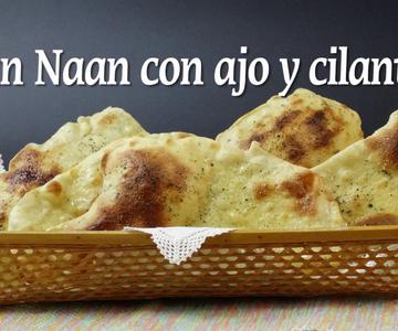 PAN NAAN CON AJO Y CILANTRO.