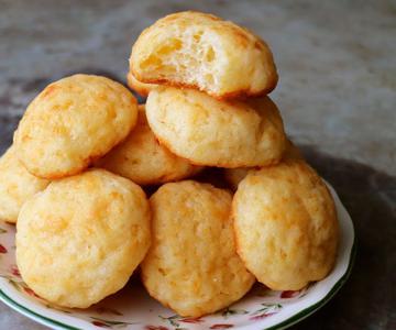 PÃO DE QUEIJO | Pan de queso brasileño