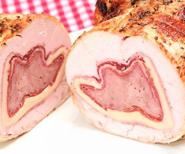 Pollo Relleno con Jamon Queso Bacon y Carne al Horno