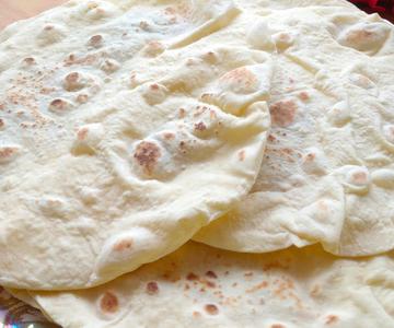 RECETA DE LAVAS (PAN DE COMIDA) DE MI MADRE DE MEDIO SIGLO