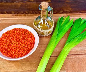 Sopa De Lentejas Turca. ¡La sopa de verduras más satisfactoria!