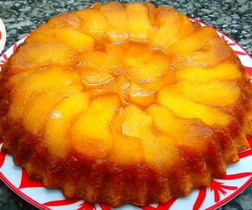 Torta Invertida de Manzanas Rojas 🍎🍎🍎 - Técnica para una torta húmeda y tierna || Feather Sweets