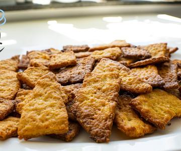 Zwiebel Chips einfach Blitzschnell selbstgemacht | Vegan | Olga Kocht