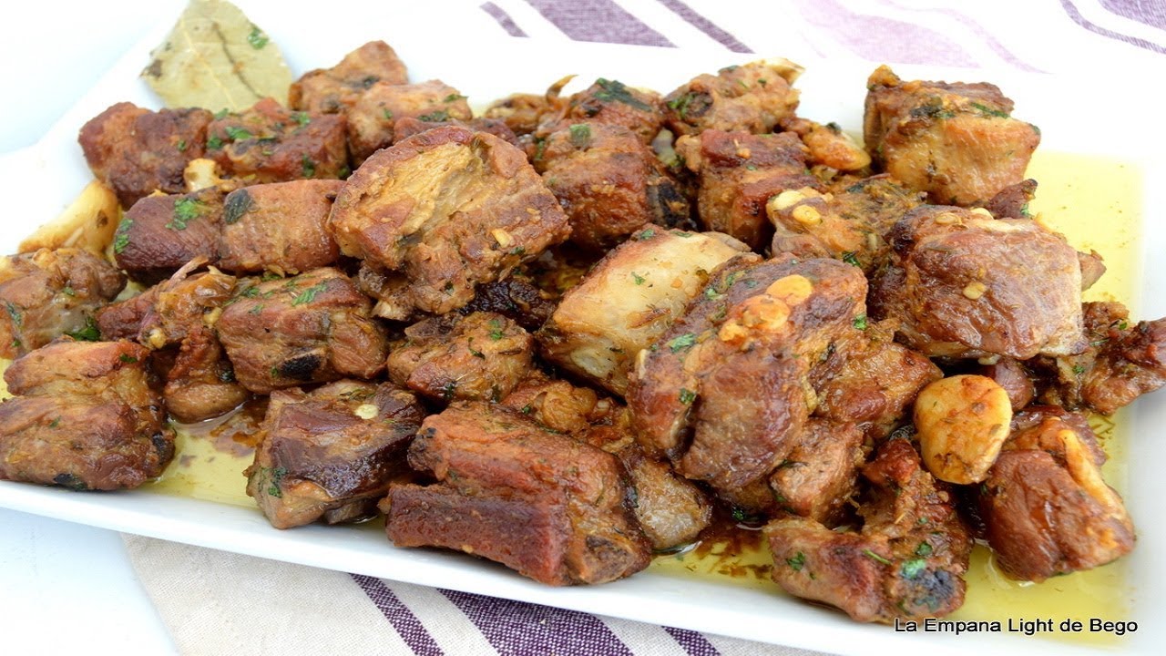 Costillas de Cerdo al Ajillo Receta FÁCIL rapida y SIN HORNO. En Cazuela