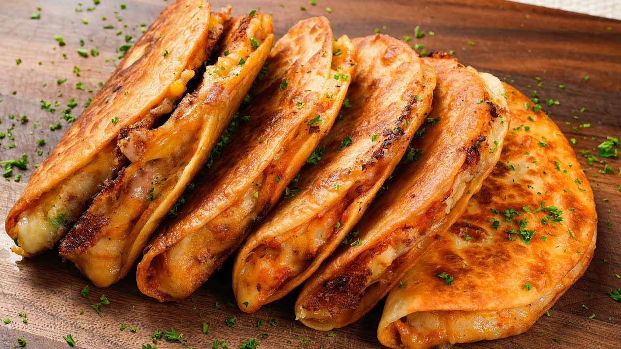 ¡Deliciosa quesadilla crujiente de papa y queso! ¡Serás adicto y no podrás dejar de comer!