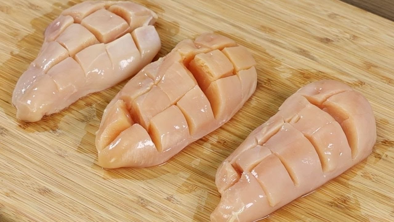 Deliciosa receta de pechuga de pollo al horno que sirve a toda tu familia.