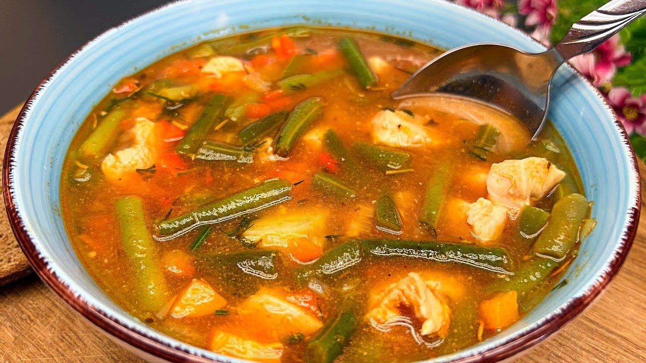 ¡Nunca has comido una sopa de pollo tan deliciosa! ¡Todos piden más!